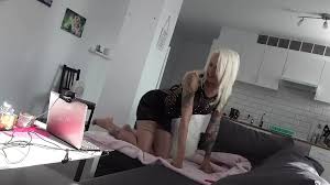 Webcam handjob porn videos free sex movies jpg x Webcam blonde handjob