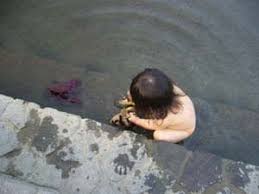 娘　川遊び　はだか|子供 水遊び 女の子 裸 楽しいの写真素材 - PIXTA