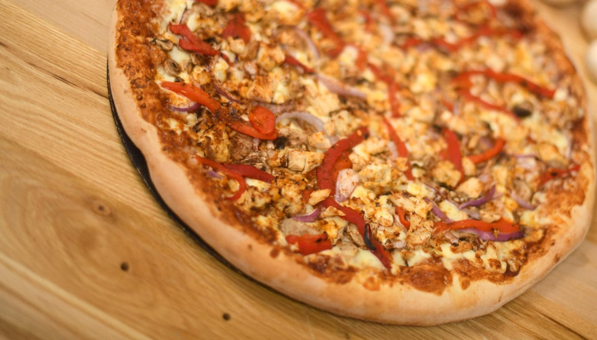 Leonardo's Pizza by null