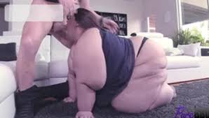 Fuckfatties fat hot babe tries porn for the first time jpg x New fat