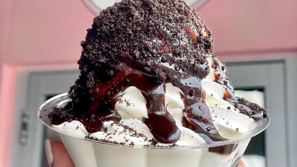 JJ's Custard Co. by null
