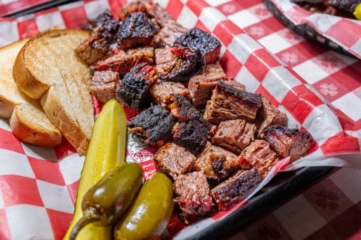 Hayward's Pit Bar B Que & Catering by null