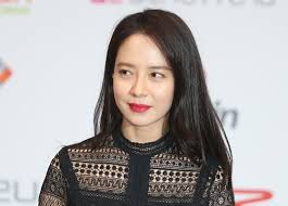Actress oh ha nee addresses the bold nudity and same sex love scene in the drama queen woo jpg x Ji hyo song