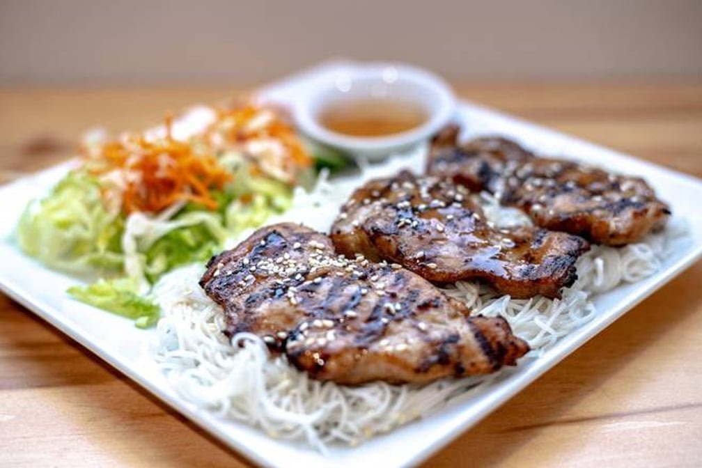 Pho Jean-Talon by null