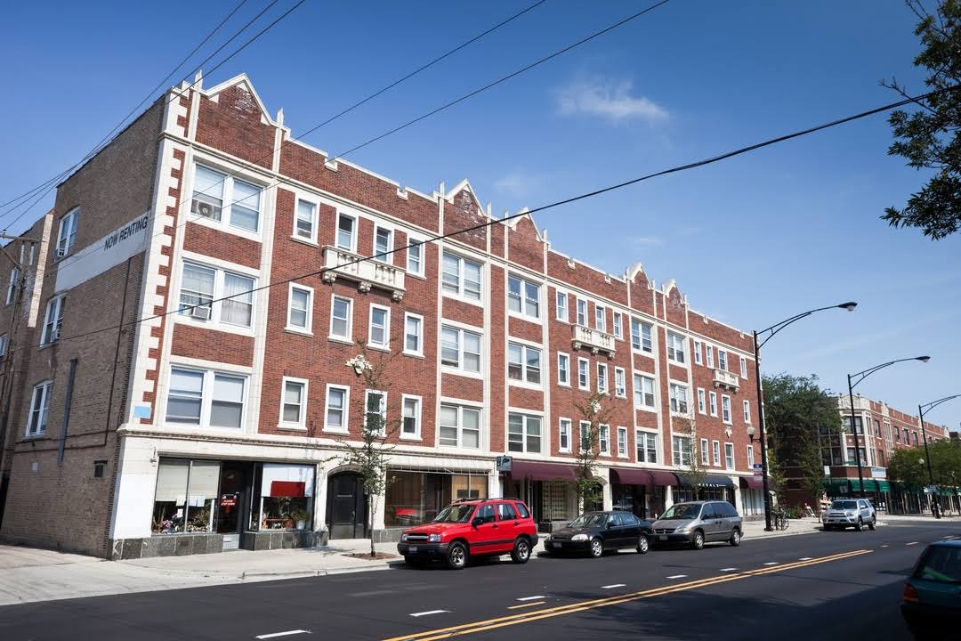 Lincoln Square by null