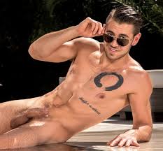 Sorry bro je ai envoye une nude scott finn dante colle jpg x Dante colle and