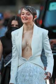 Joey king nude porn topless bikini feet leaked ass pussy tits scandalplanet optimized jpg x Joey king
