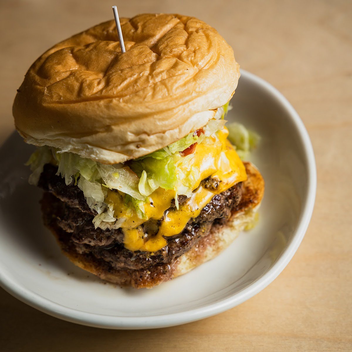 HiHo Cheeseburger | Mid Wilshire by null