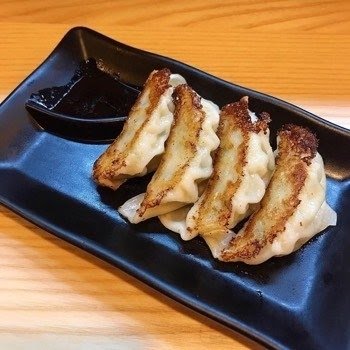 Betsutenjin Ramen by null