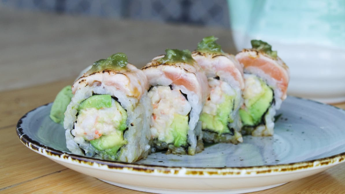 Yakumi Sushi by null