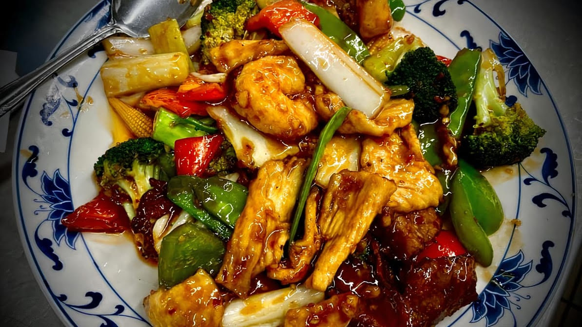 May Jen Restaurant by null