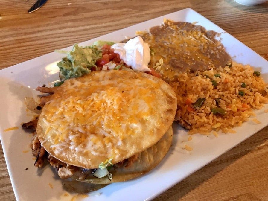 7 Leguas Mexican Grille by null