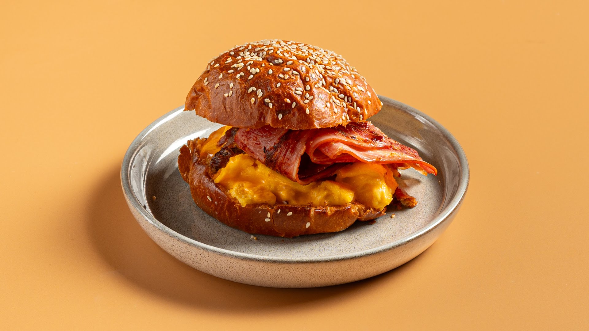 Queen Bee Athens by null