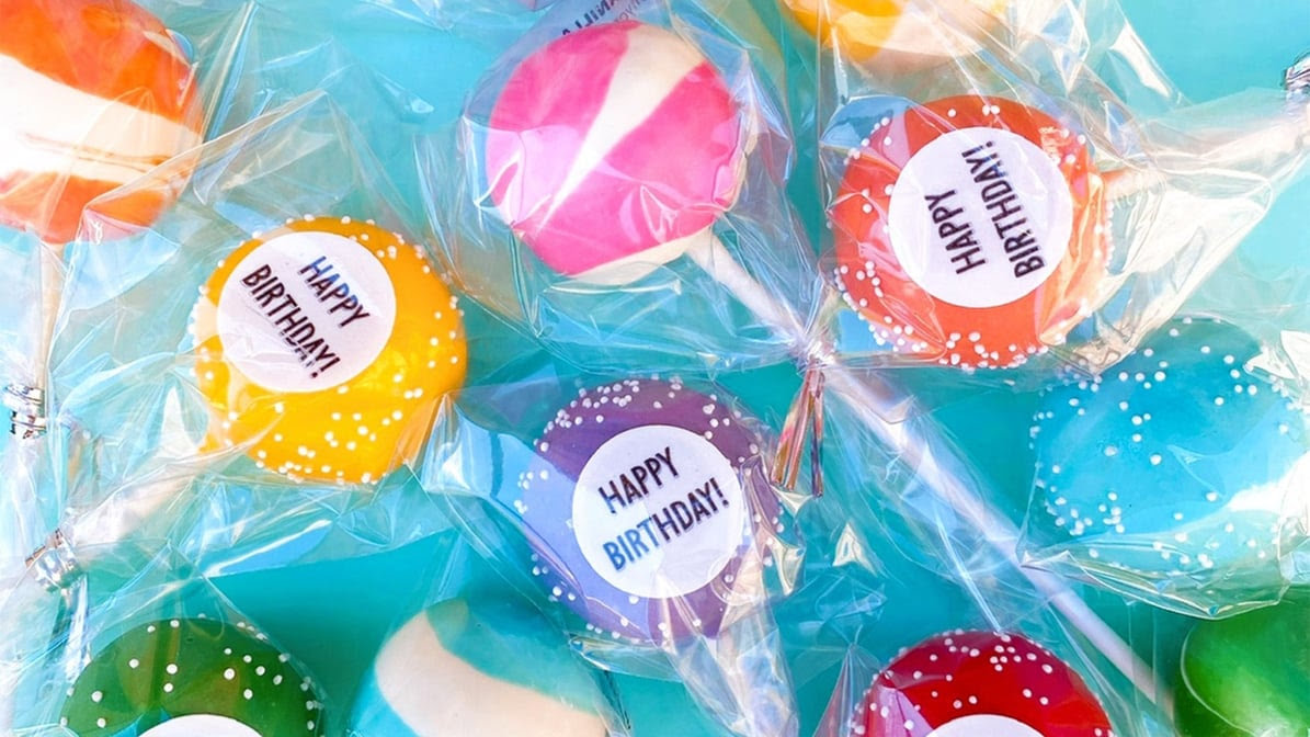 NY Cake Pops by null