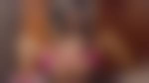 Russian　model　pussy|Amazing russian model pussy wide opening and pumps Pic # 8 of Busty russian  babe changing nylons and dress at Lacy Nylons