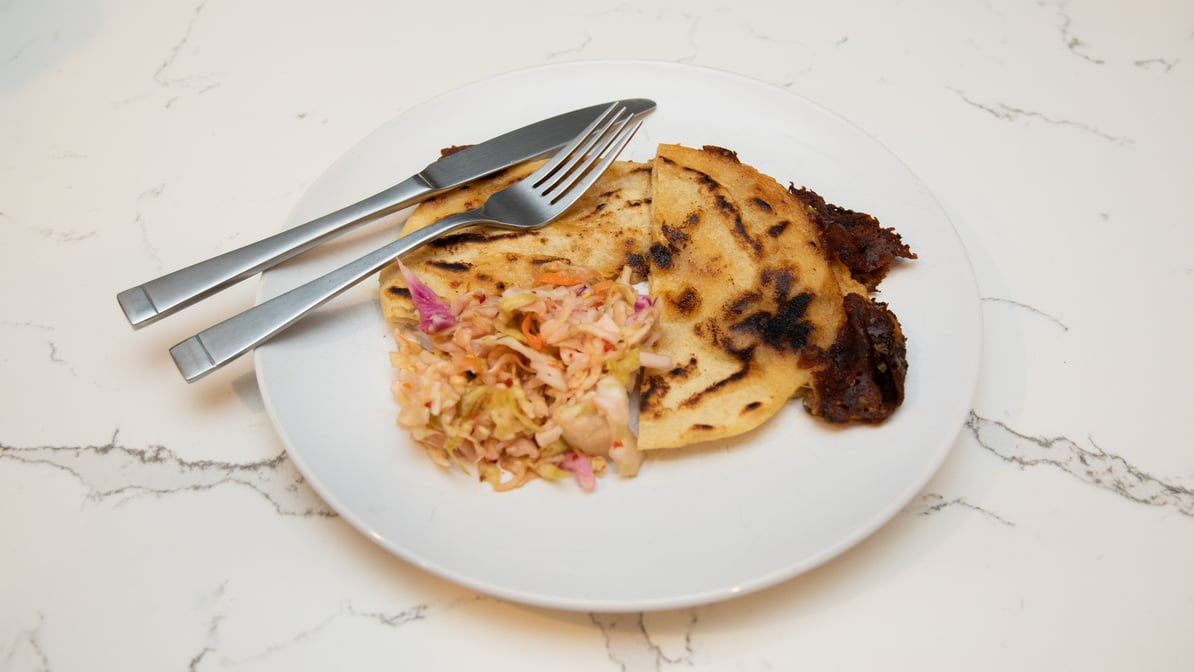 Sarita's Pupuseria by null