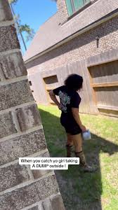 girls shit piss|Girls on Tolet | TikTok