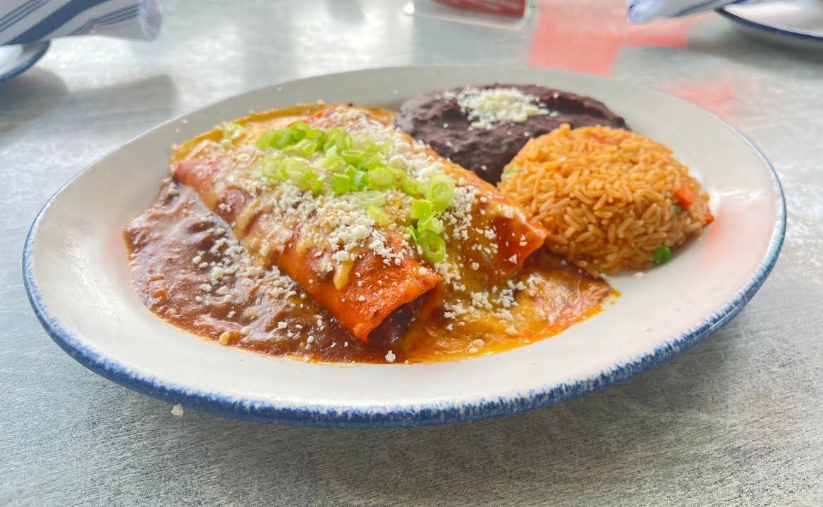 Valencia’s Tex-Mex Garage by null