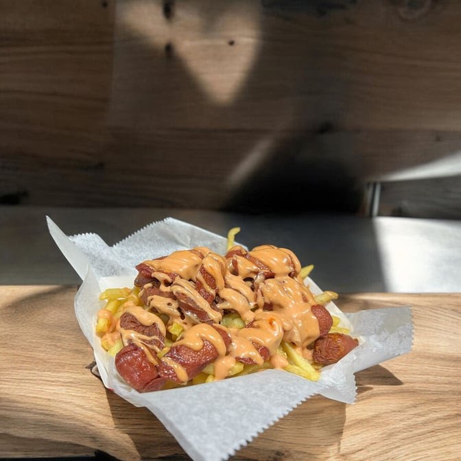 Los Chamos Miami Food Truck by null