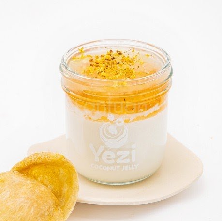 Yezi Coconut Dessert by null
