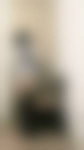 股绳缚|新的自缚哦，本来是打算单纯的录个用绳子固定震动棒的教程，～绑完想想不给自己绑死完全不是本熊的风格，然后就成图片这样了，股绳被吊着拉紧，这个16cm无防水台的高跟根本站不稳（站不稳最好了～～），手绑的紧不紧大家看图片就知道了，这样的情况玩具的  ...