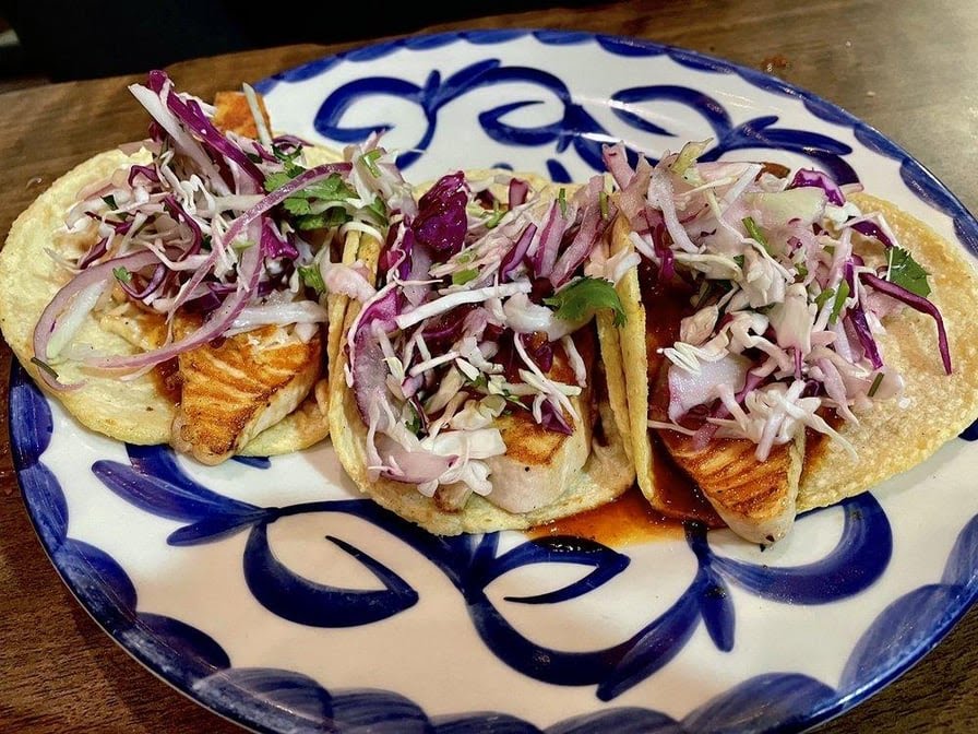 Amor Y Tacos by null