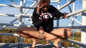 Videos women peeing in public jpg x Peeing in public