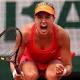 Maria Sharapova battles her way into French Open semifinals