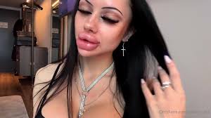 Big lips alt porn erotica jpg x Huge lips