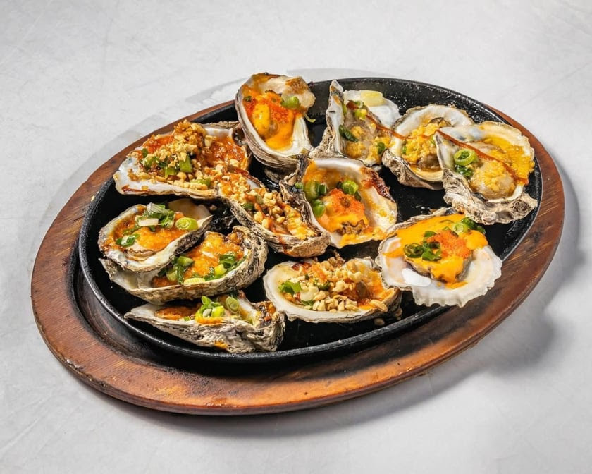 Ocean Crawfish Seafood & Grill by null