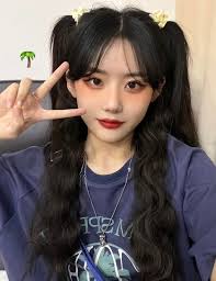 双马尾|田曦薇扎双马尾，这泼天的发量很难藏