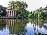 Risultati immagini per villa borghese roma