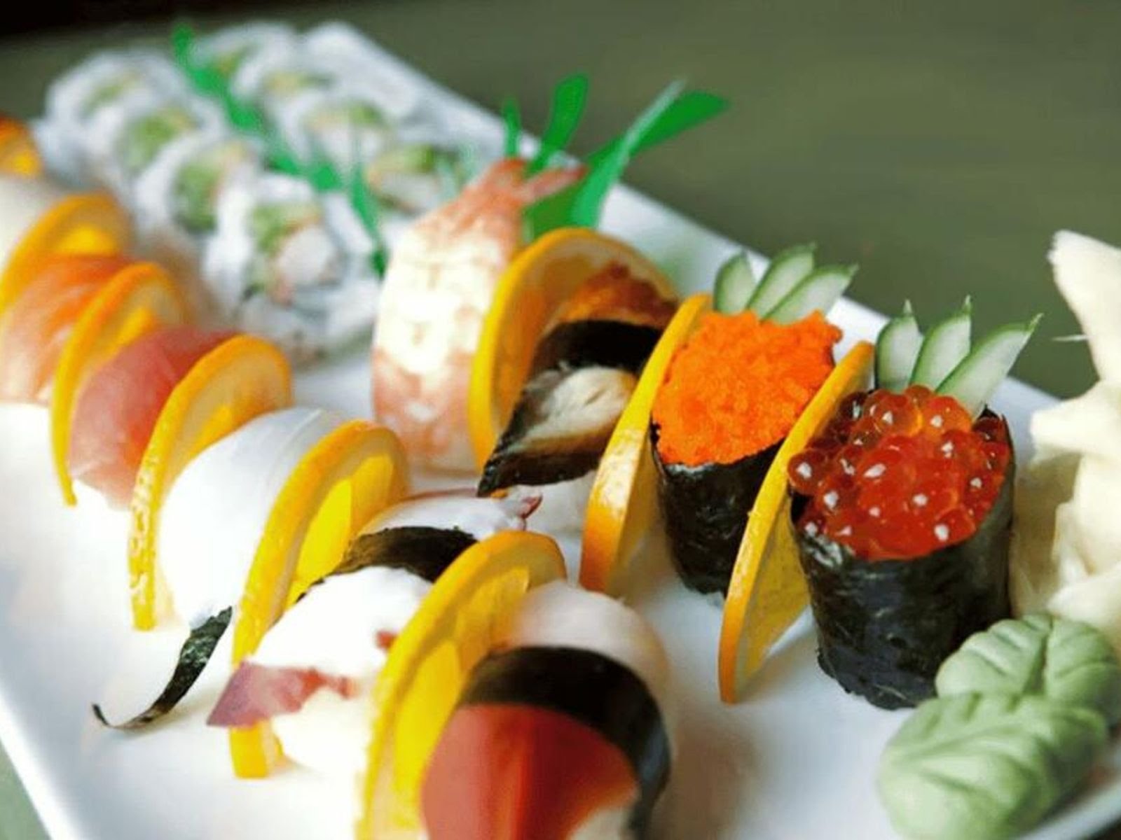 Thaijindesu Thai and Sushi Bar by null