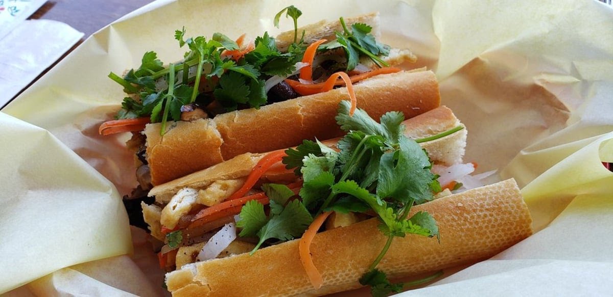 Viet Noodle Bar by null