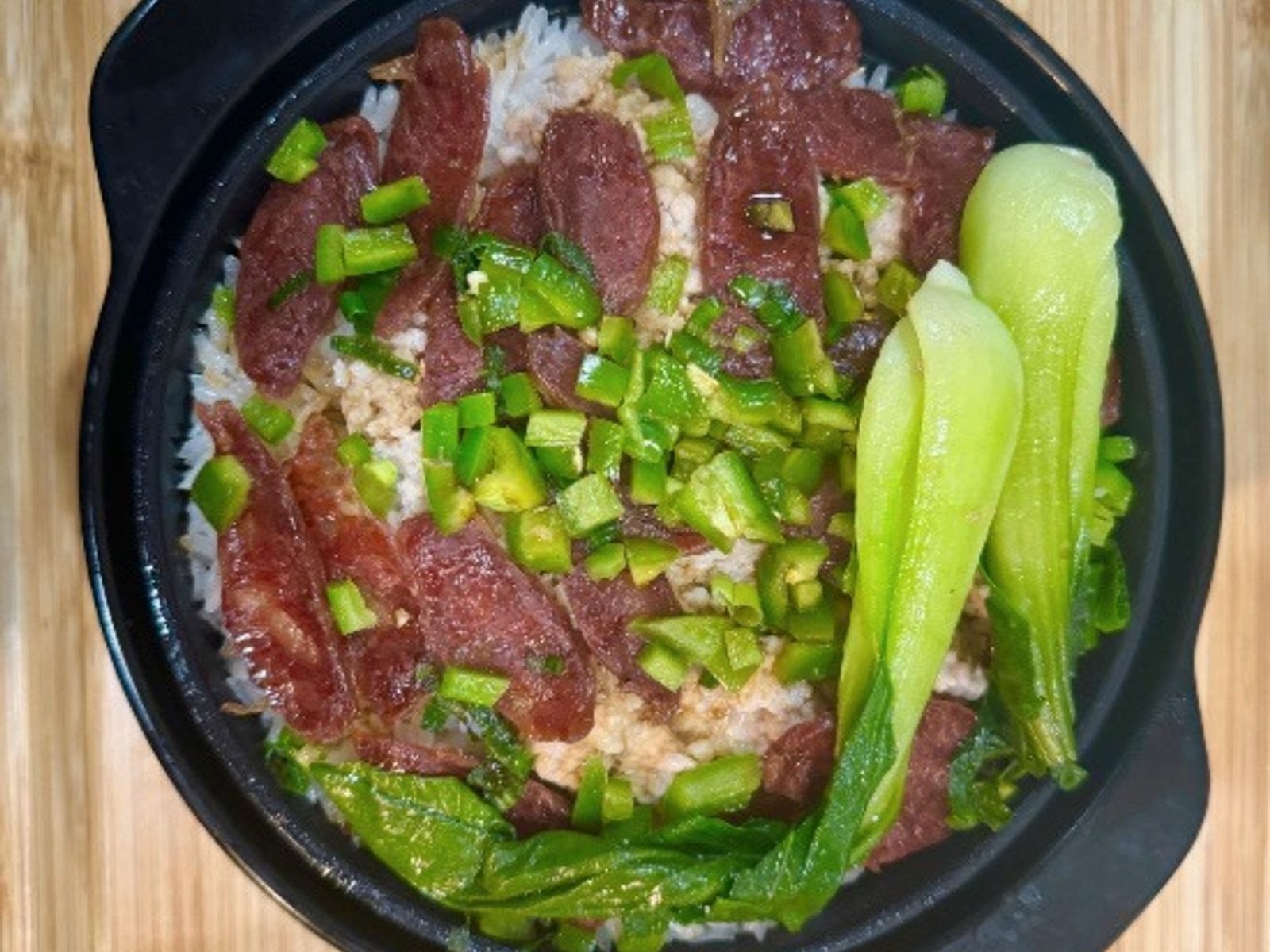 Lee’s Kitchen Noodle & Rice U Dub by null