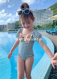 素人JS 水着|女の子 水着 新品 120 ラッシュガード ボタニカル 夏 プール 小学生 海の通販 by のん's shop｜ラクマ