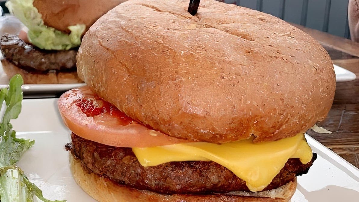 Burger Bach by null