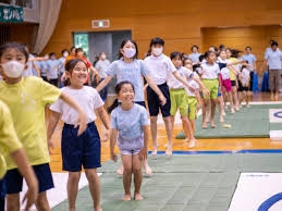 小学生 男児 裸|フォトライブラリー