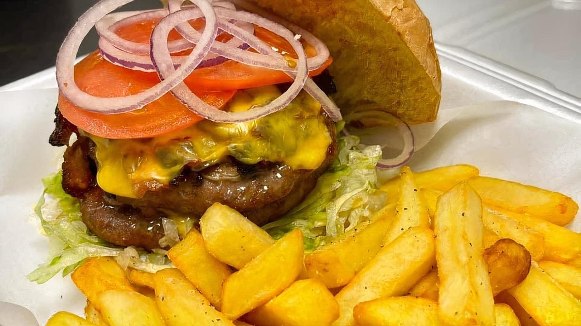 Fellinis Pizzeria by null