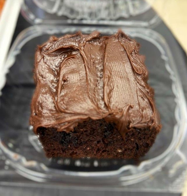 Rae's Sandwich Shoppe by null