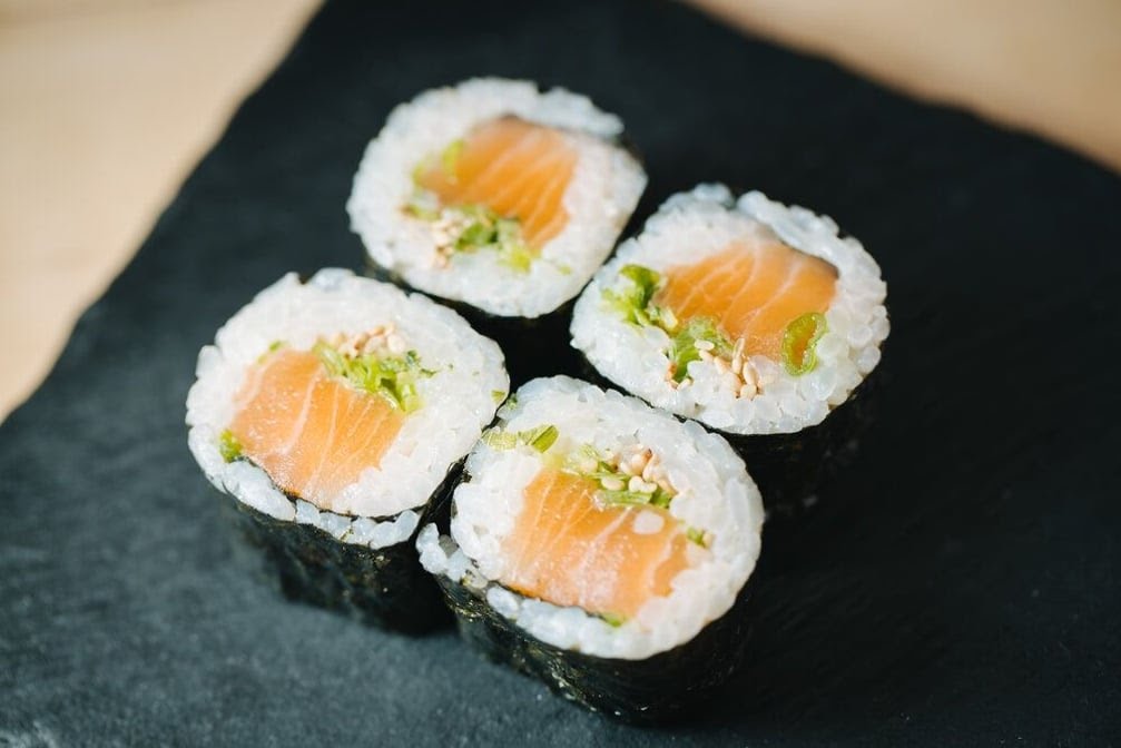 Nori Handroll Bar & Sushi by null