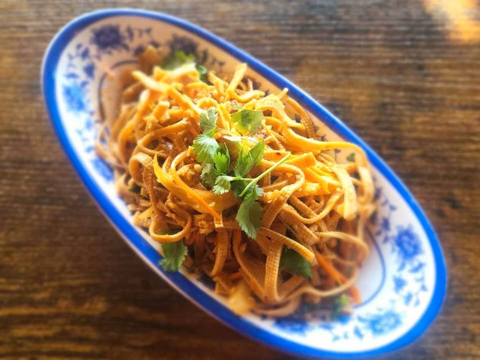 MALA NOODLEs by null