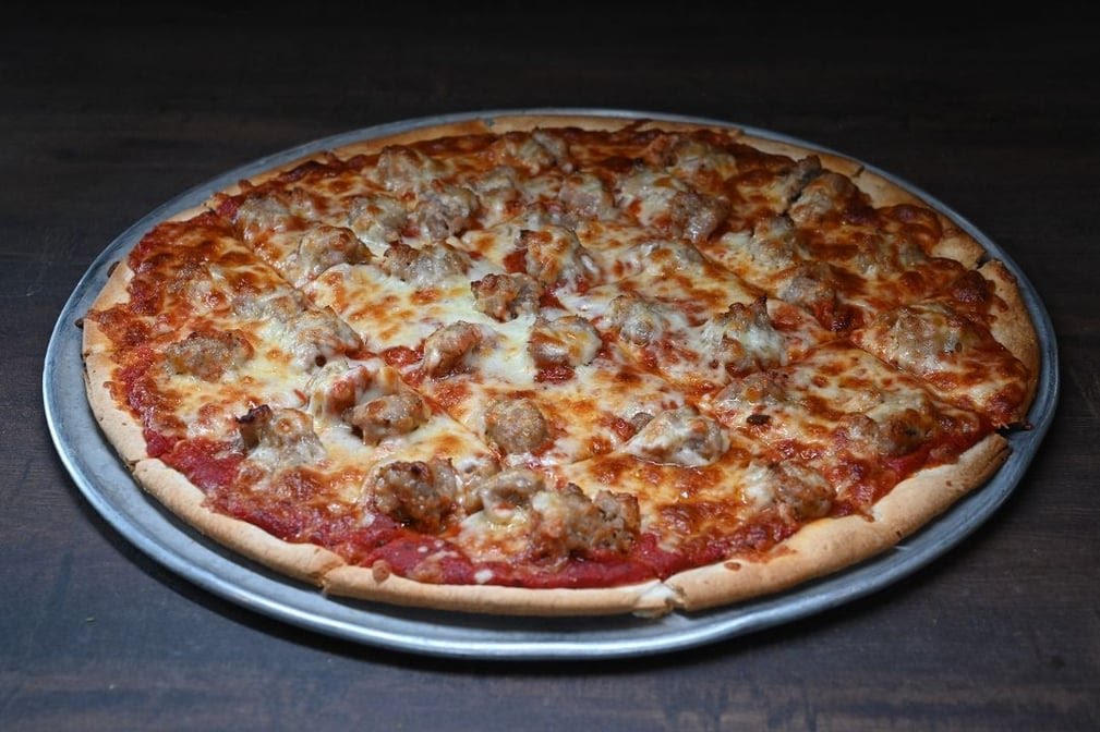 Leona's Pizzeria - Irving Park by null