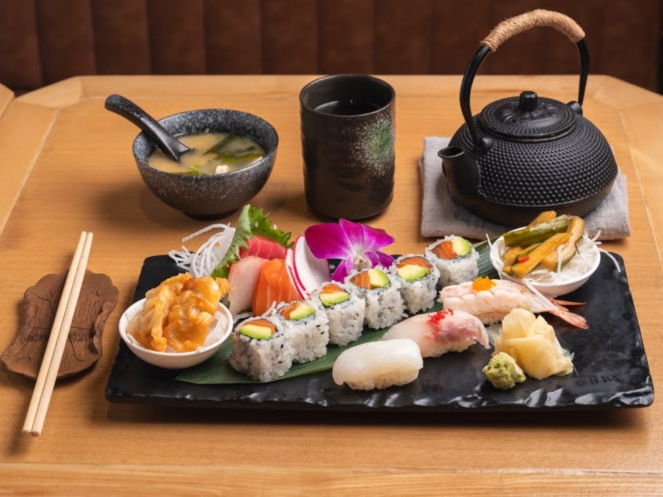 Genki Izakaya 元気 by null