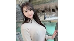  顔出し露出狂 熟女　無修正|エロ画像GOGOGO！