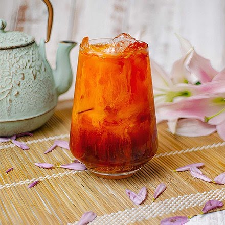 3 Sauces Hainam Chicken Rice 海南鸡饭 by null