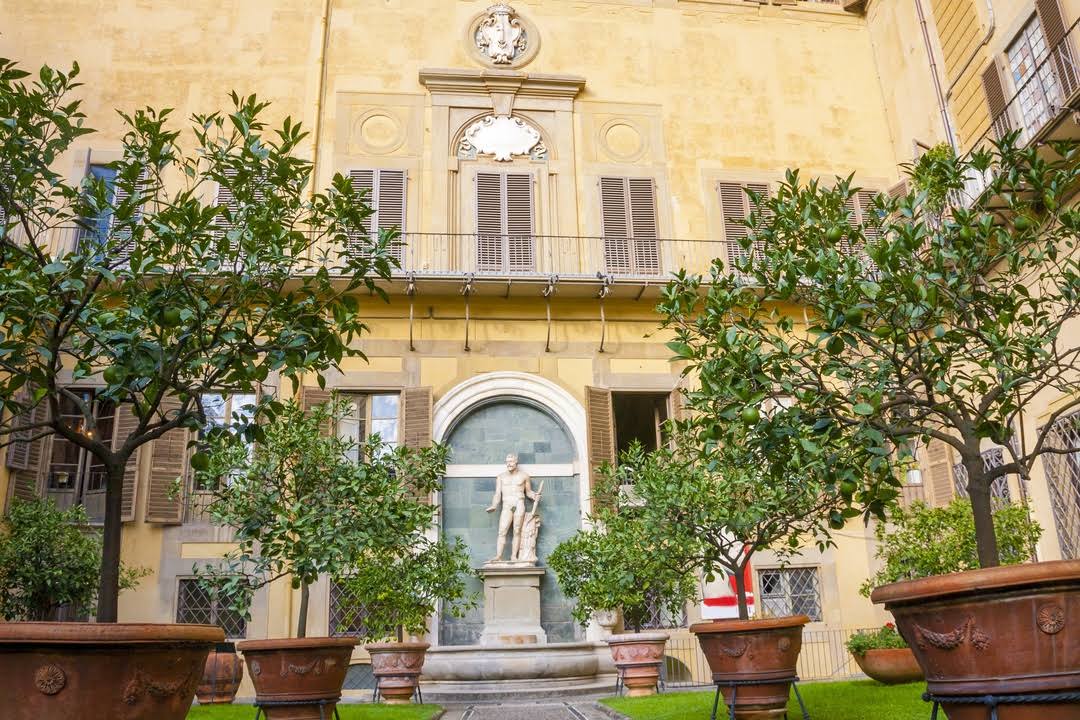 Riccardi Medici Palace by null