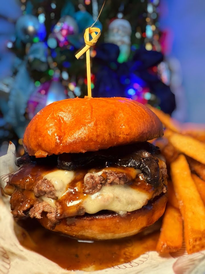 Dotty's Kitchen & Raw Bar by null