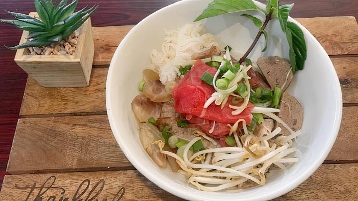 Pho House by null