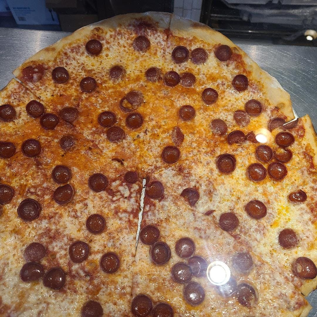 Big Daddy's Pizza & Sub Shop by null